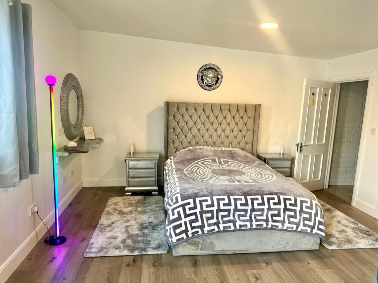 Kildare Luxury Suites Zewnętrze zdjęcie
