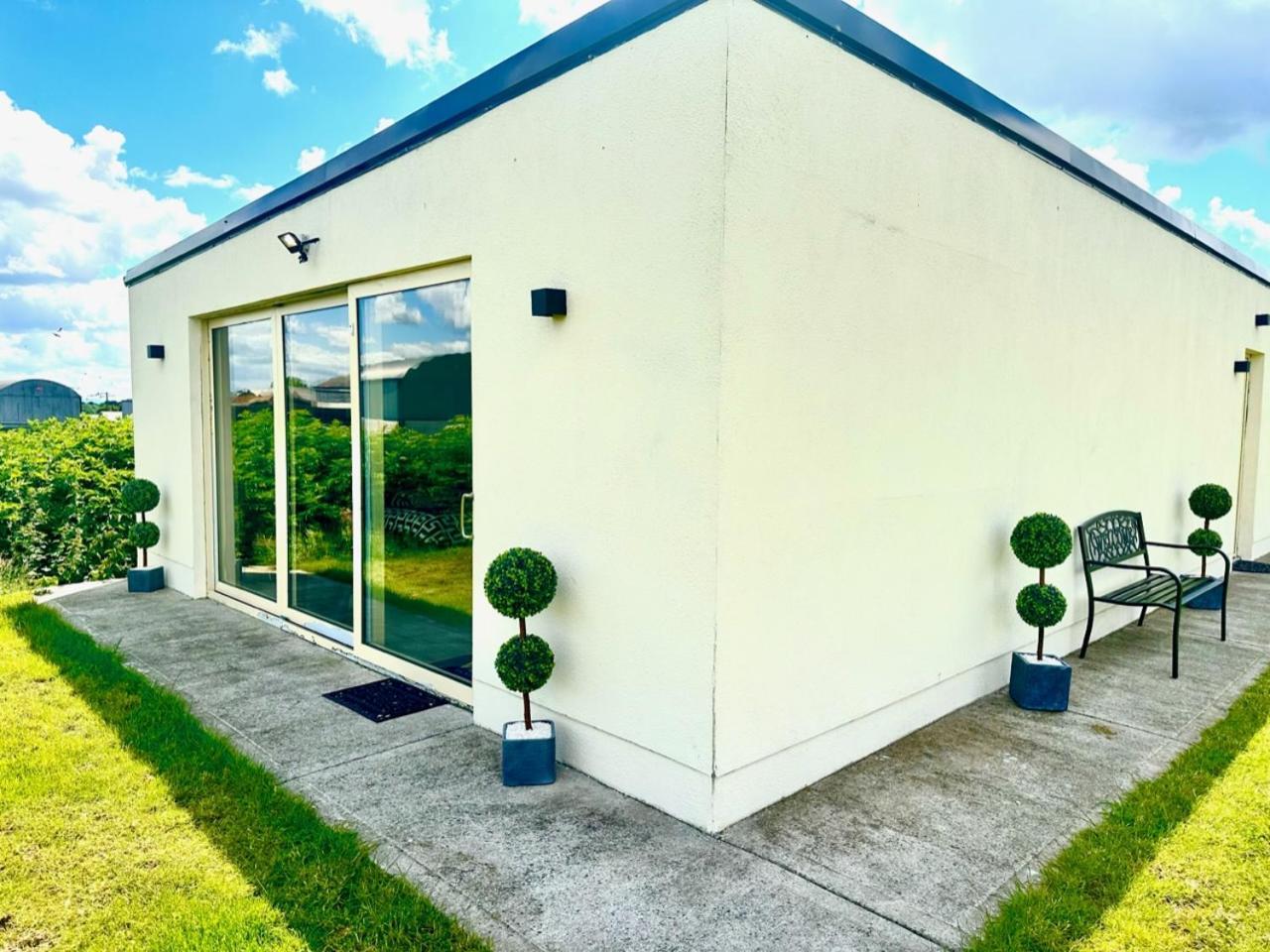 Kildare Luxury Suites Zewnętrze zdjęcie