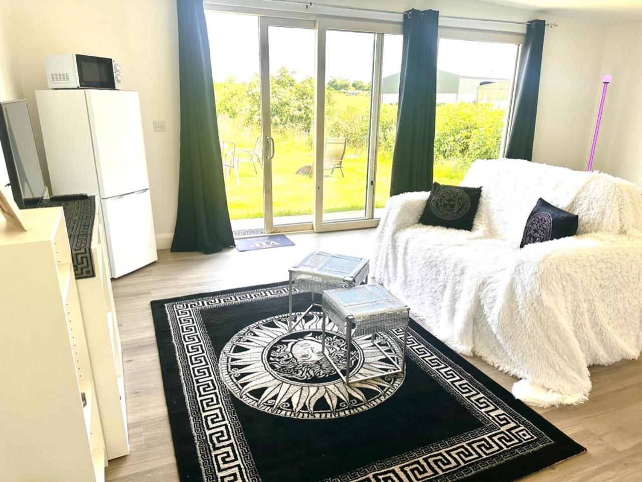 Kildare Luxury Suites Zewnętrze zdjęcie