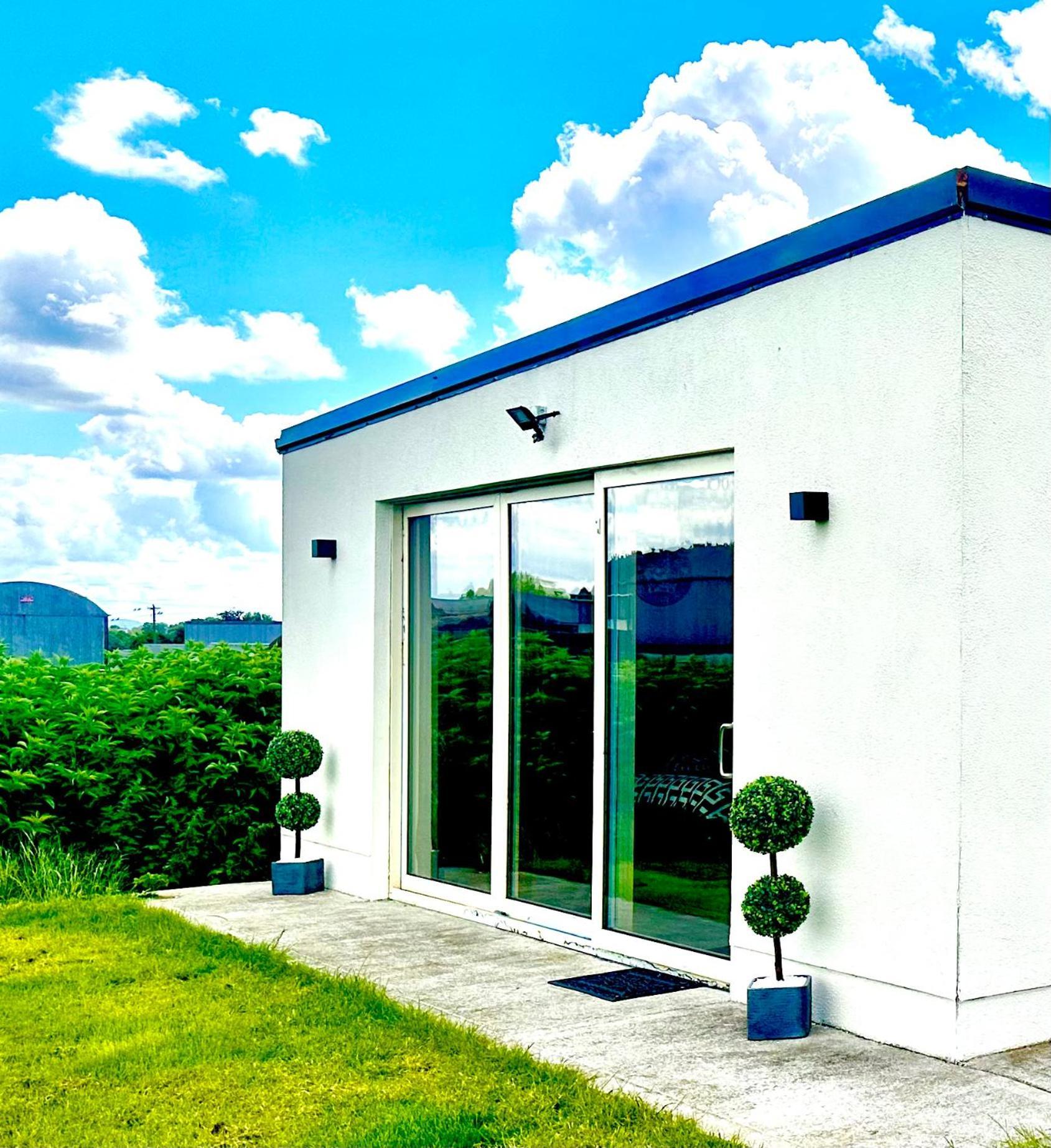 Kildare Luxury Suites Zewnętrze zdjęcie